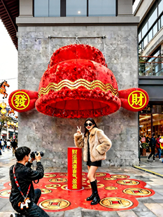 2026充气财神帽子气模定制发光吉祥物大型马上暴富美陈装饰户外