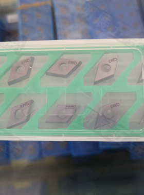 原装正品NTK刀片DCGT11T302FNAM3 QM3前扫外圆02/04精车刀粒55度