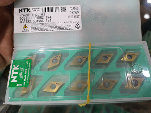 日本进口DCGT11T301MRS TM455度R0.1、0.2外圆前扫精车刀片NTK