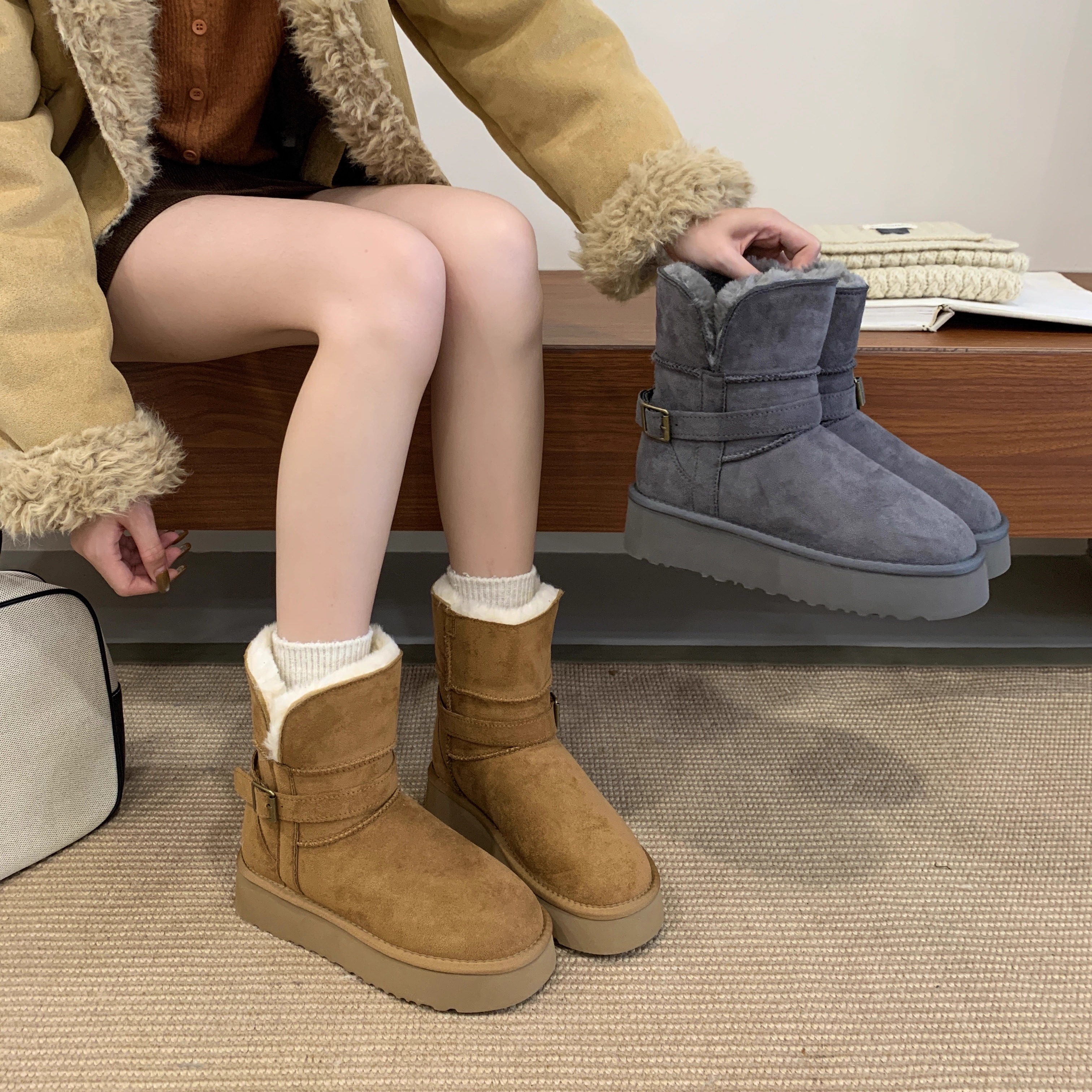 2025新款秋冬加绒保暖雪地靴