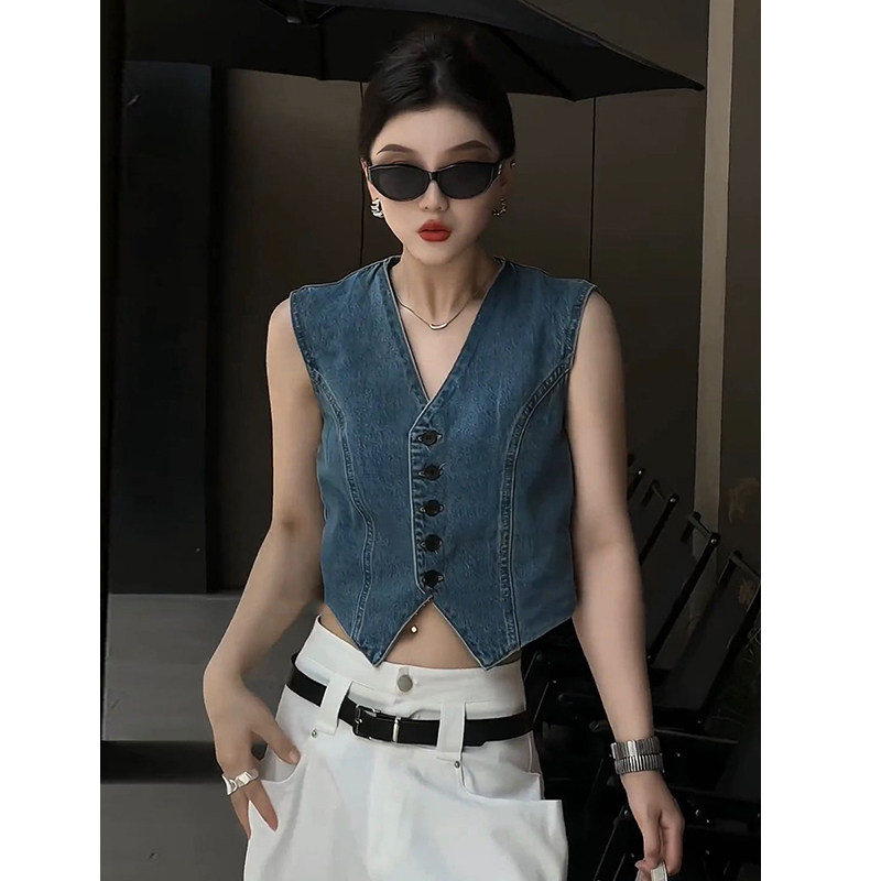 高级时尚坎肩牛仔背心夏季2025新款显瘦百搭短款V领马甲女装chic