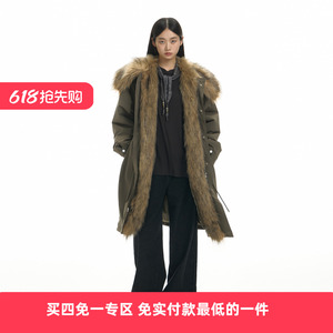 TGNS中长款拼接大毛领宽松风衣