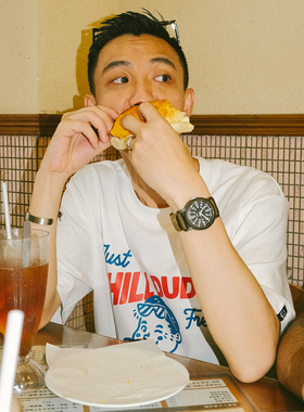 DAKYAM(达人)Let's Chill Dude 美式复古三文治小孩头像短袖TEE恤