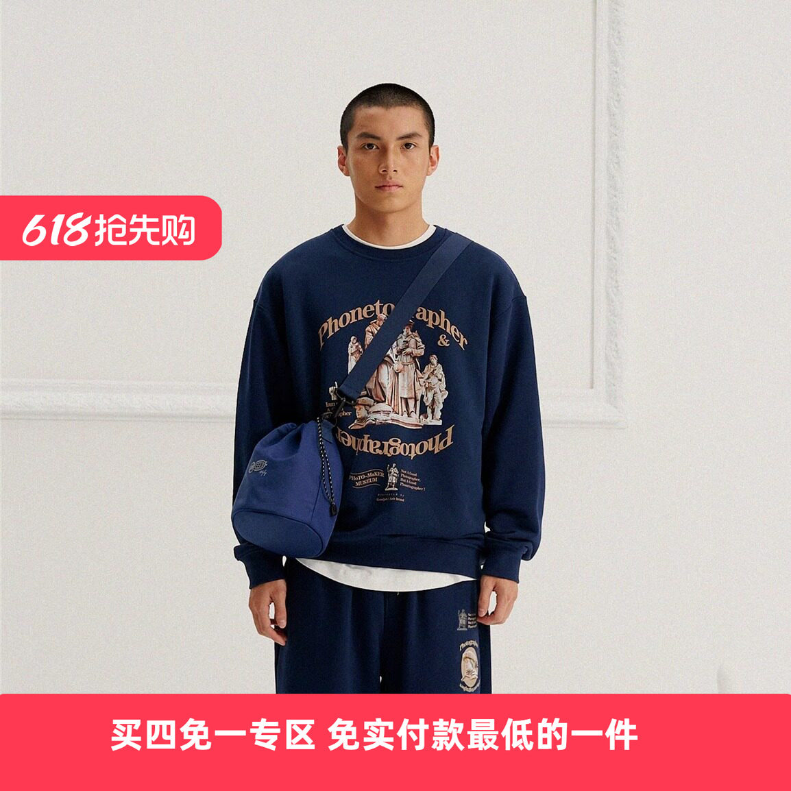 ANB2024秋冬 / 摄影博物馆雕塑大印花圆领重磅卫衣（藏青色）