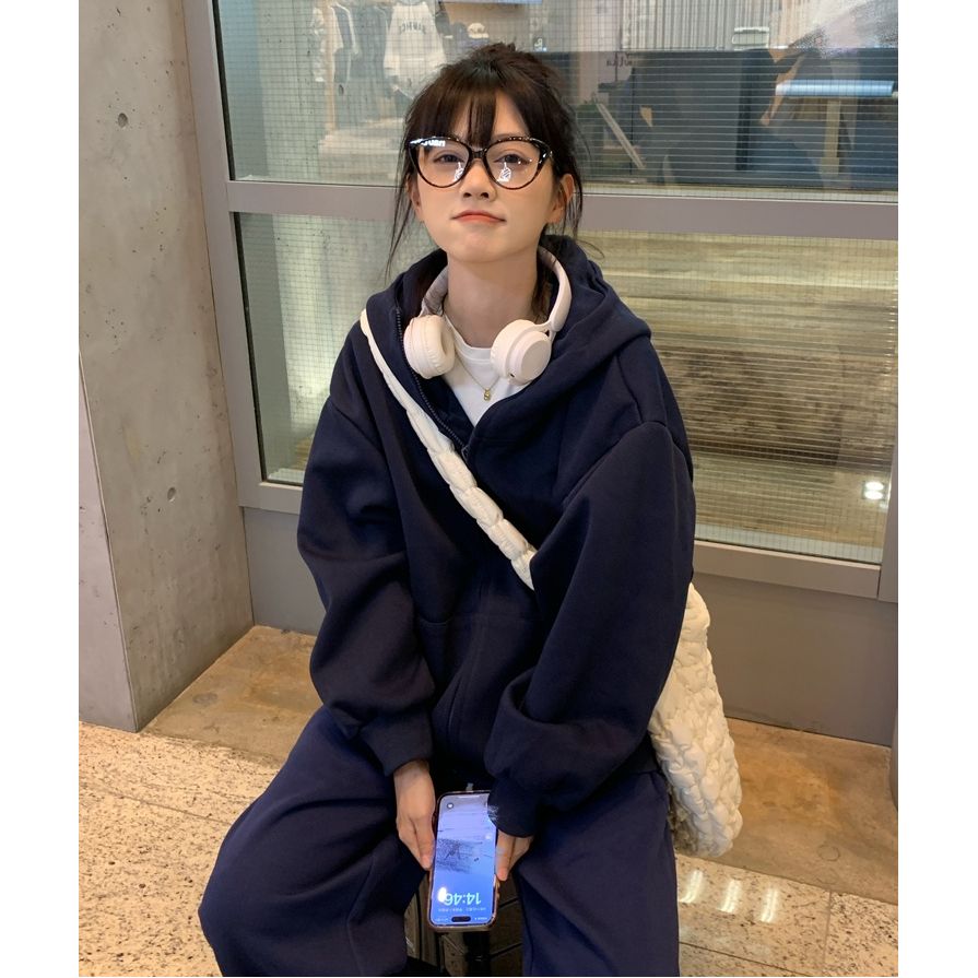 藏蓝色休闲运动套装女春秋