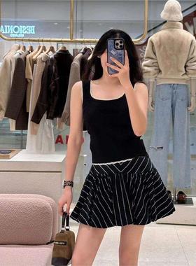 CI代购S家26春夏黑色宽肩带白色蕾丝边修身针织背心SFPTS01749