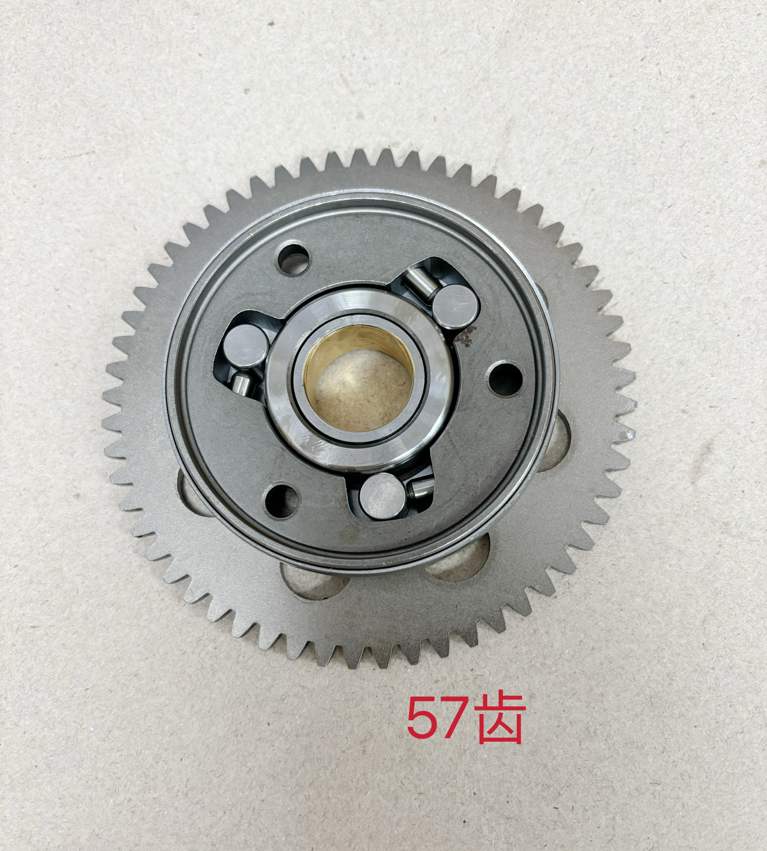 适用红宝UM125T天玉UZ125T-E-C灵迪HJ125T-18A超越离合器启动盘