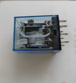 8脚继电器 IEC255 5A 250V 5A240VAC 5A 28VDC 24vdc