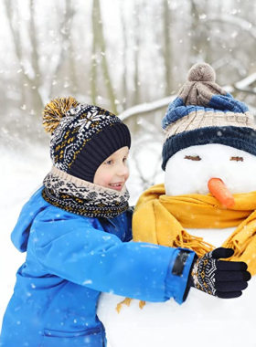 儿童保暖针织帽子围脖手套雪花三件套卡通汽车图案帽子套装冬
