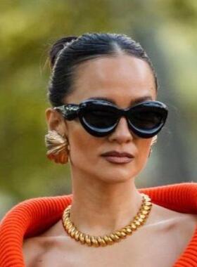 LOEWE罗意威太阳眼镜墨镜LW40097I 01A黑色女眼镜