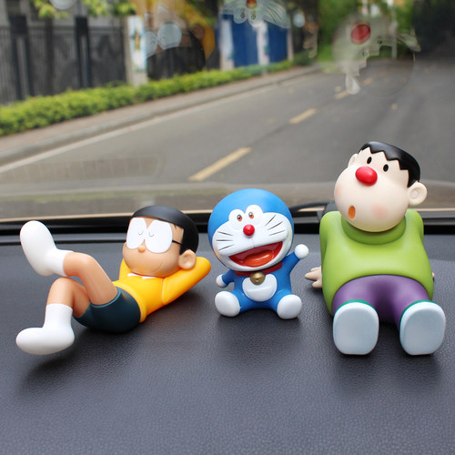 车载歪头呆萌胖虎车顶车尾创意公仔摆件可爱卡通网红玩偶汽车装饰