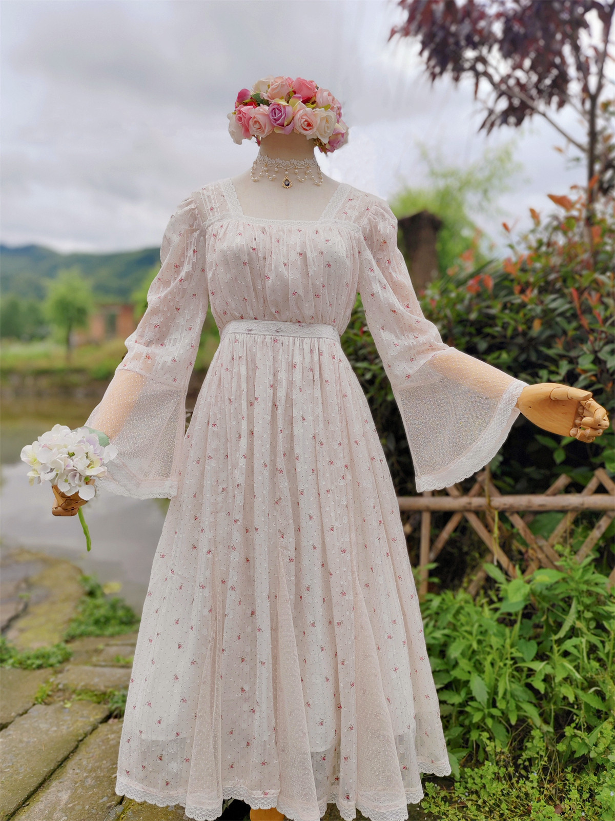 兔子大人|手作服 vintage日系复古cla风蕾丝拼接抹胸式连衣裙