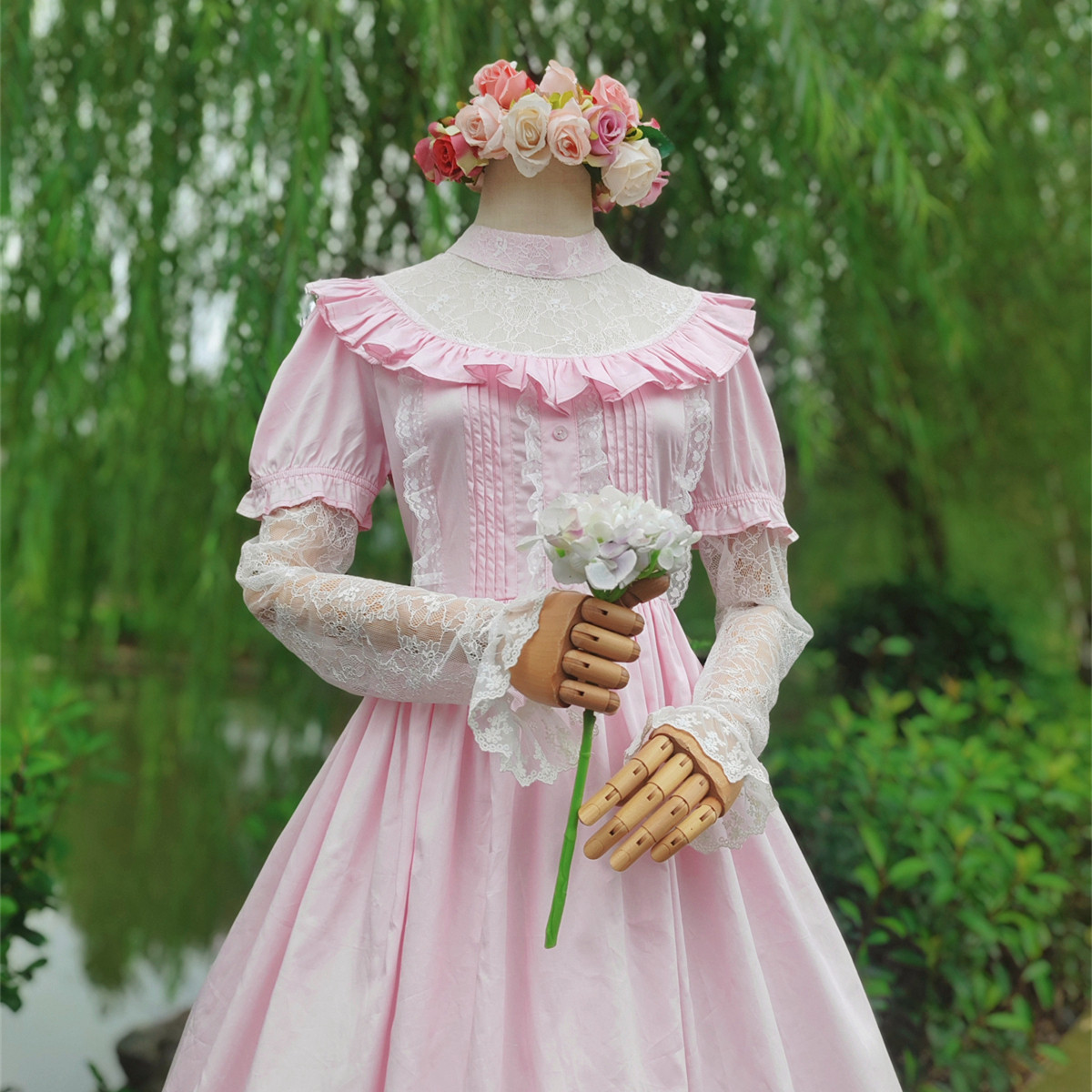 兔子大人｜手作服 贡缎棉法式doll感洛丽塔甜美粉色蕾丝袖连衣裙