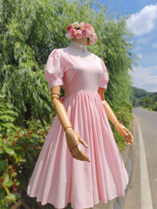 兔子大人｜手作服 vintage法式复古少女可爱甜粉色桃心领连衣裙