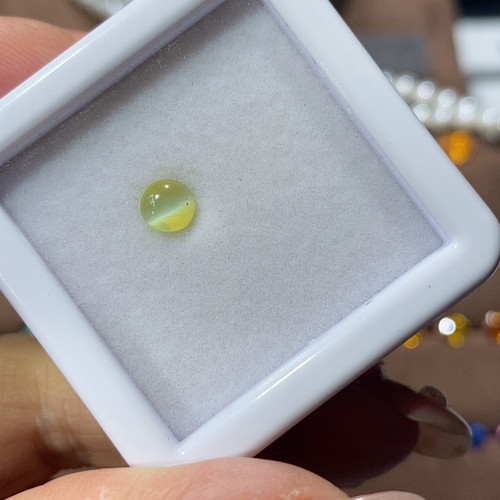 金绿猫眼0.608克拉