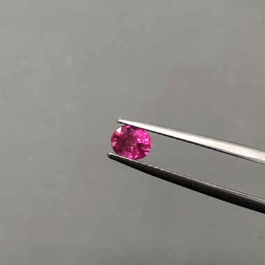 天然老烧红宝石0.802克拉