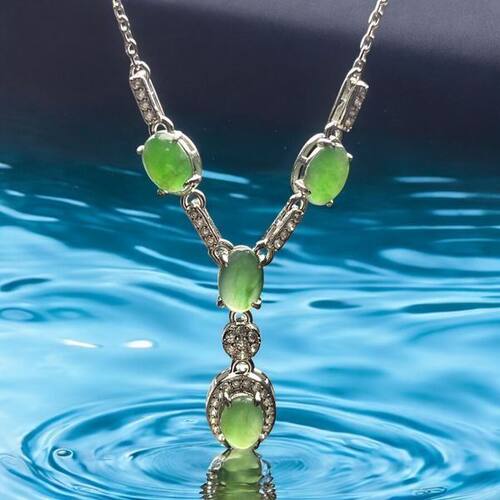 A470 冰绿翡翠项链