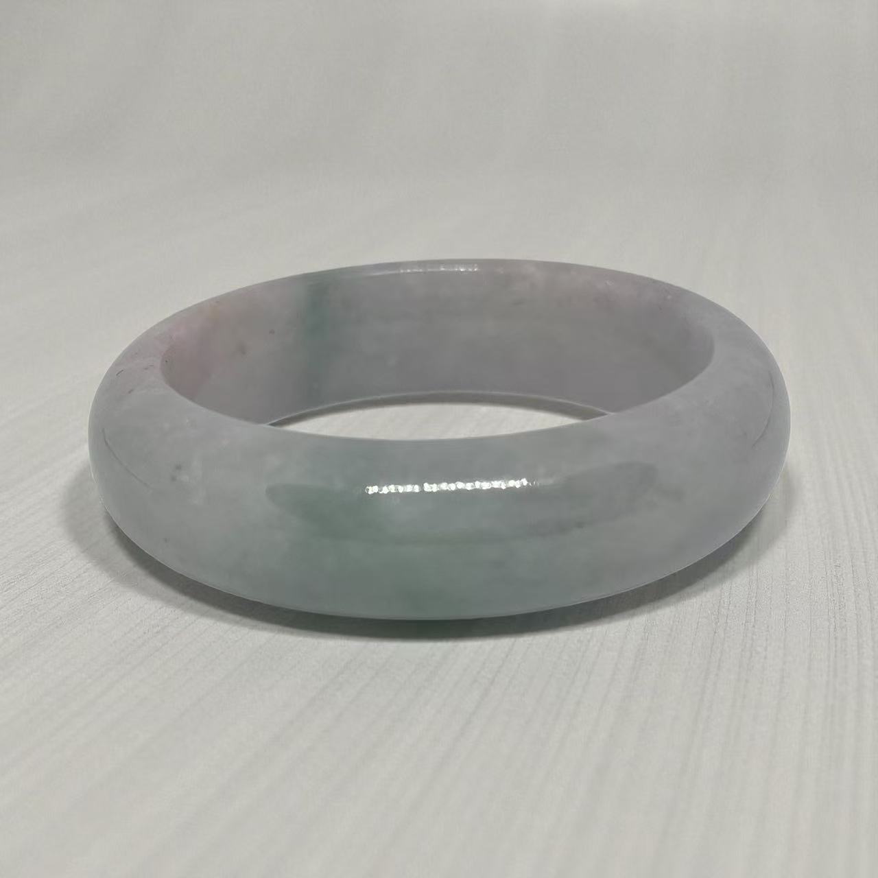 天然a级缅甸翡翠手镯春彩BB手镯送礼物糯冰种高品质手镯图片
