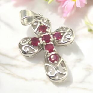 红宝石十字架 A458