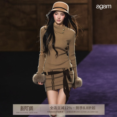 AGAM毛毛袖口高领针织连衣裙女