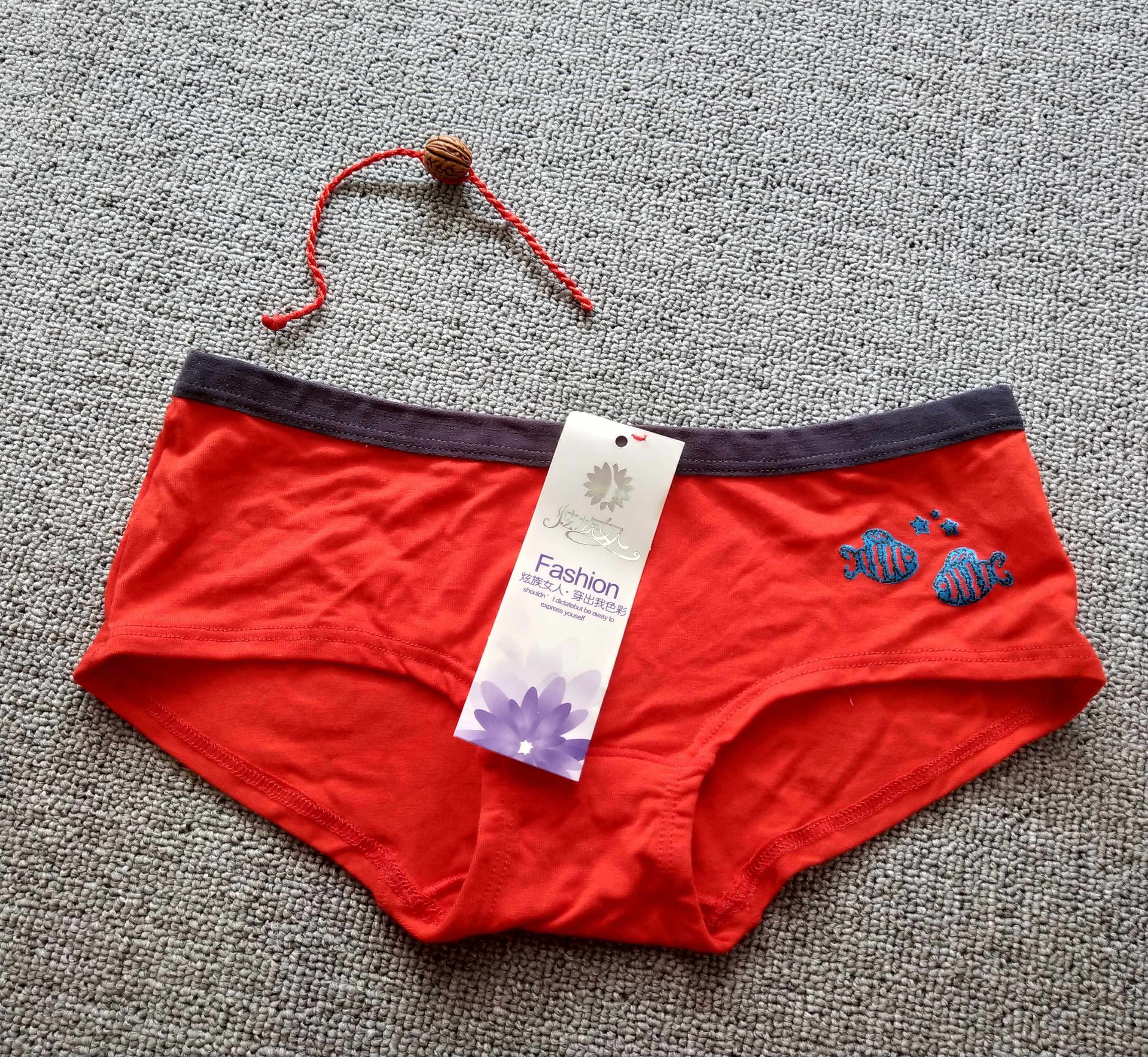 太岁年少女大红内裤2099莫代尔人棉内衣i裤学生吉祥红少女裤底腰,女士内衣/男士内衣/家居服,女三角裤,淘宝优惠券,粉丝福利购,淘宝优惠卷