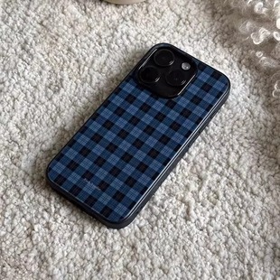 简约高级感深蓝格子亚克力黑边适用苹果iPhone16手机壳1312pro小米1415Pro华为mate60p70三星S23防摔保护套
