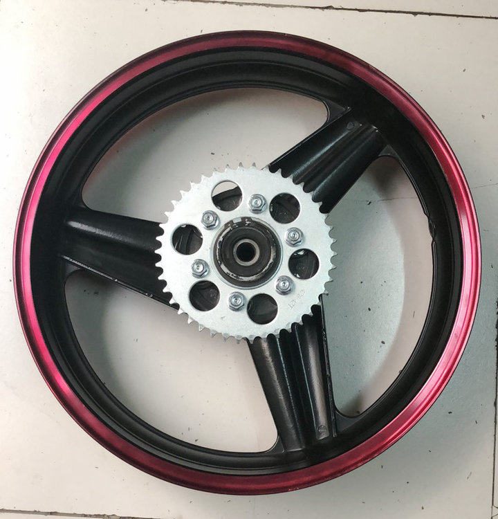 适用金鹰地平线老款跑车赛摩托车后钢圈轮毂4.0X17三叶碟刹带链轮