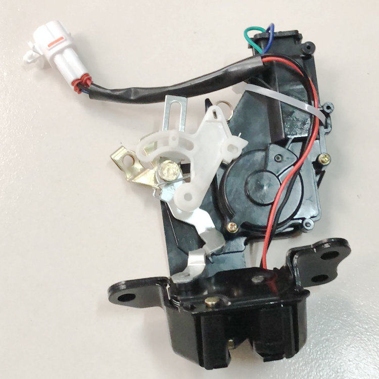 适用吉利全球鹰GX7 远景S1 帝豪EC7RV两厢后备箱锁块中控锁尾门锁