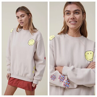 纯原女款圆领薄绒可爱笑脸草莓樱桃打底卫衣简约落肩款