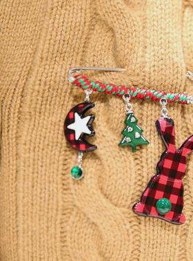 韩国进口AZNAVOUR/AZ饰品红色绿色格子小兔子月亮星胸针别针