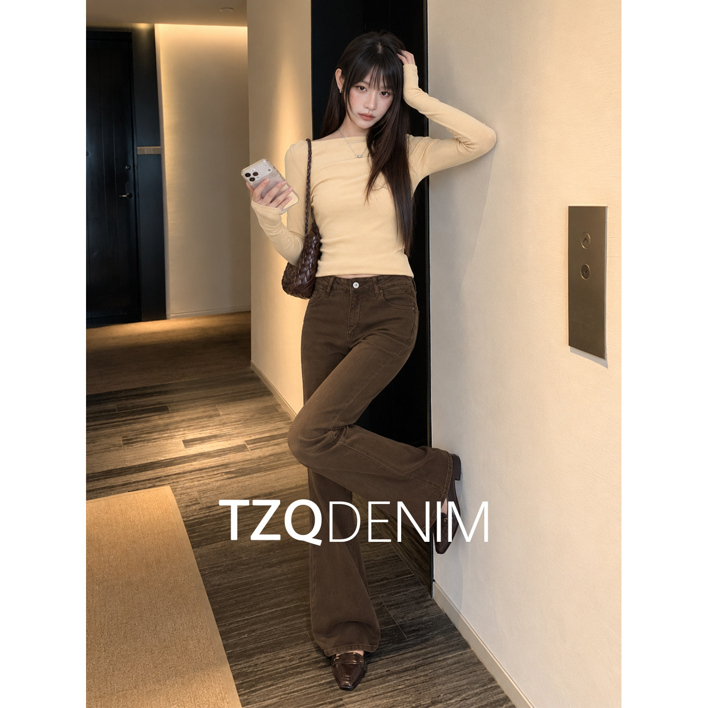 淘稚气美拉德咖啡色微喇牛仔裤女2026秋季辣妹低腰显瘦修身喇叭裤