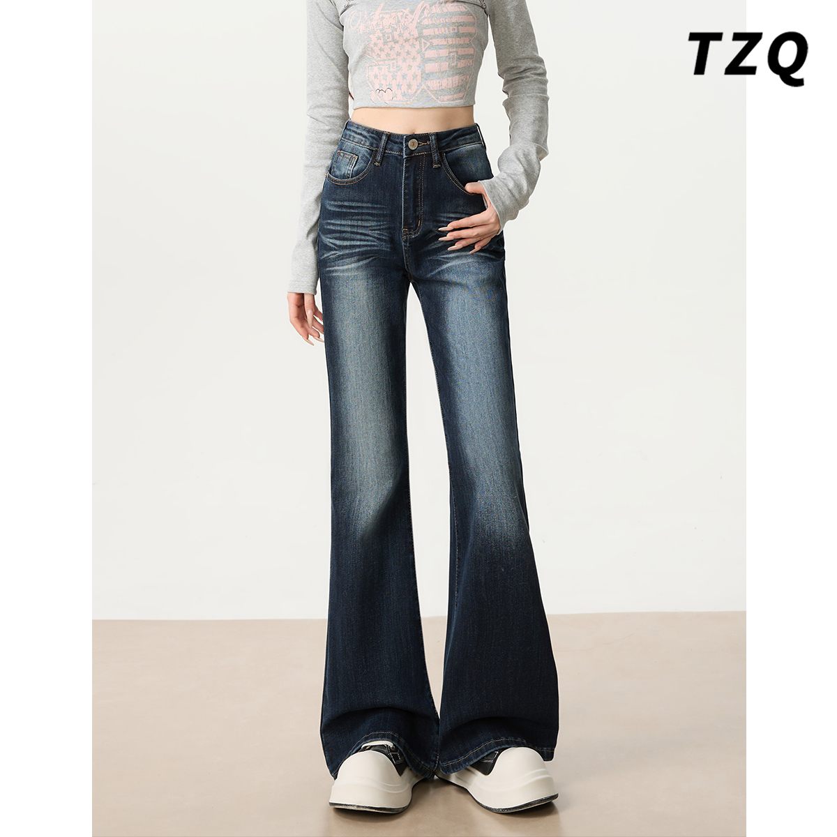 秋季高腰磨白提臀修身显瘦喇叭裤