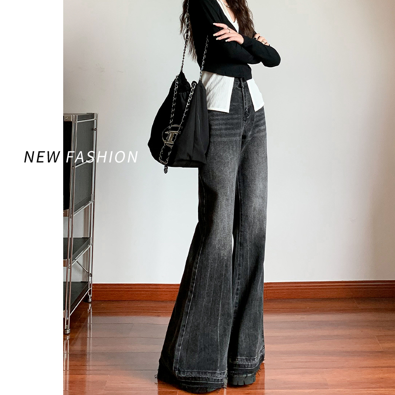 黑色微喇牛仔裤女早春2025年新款