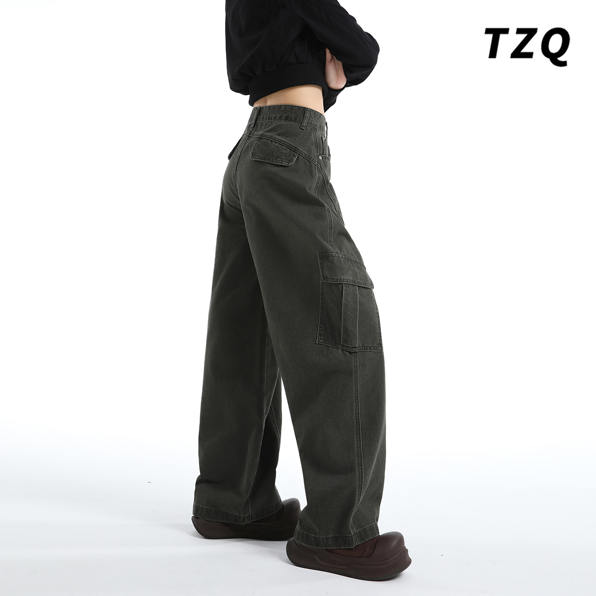 秋季多口袋宽松垂感阔腿牛仔裤子
