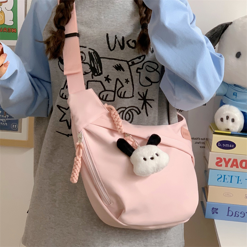 高颜值儿童单肩包女孩可爱外出旅行背包旅游初中学生小学生斜挎包
