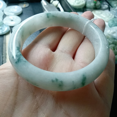 缅甸天然翡翠手镯圈口53.8/13.1/7.9mm
