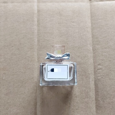 拍1发3~d家香水空瓶 Q版香水瓶 随身携带 装饰梳妆台