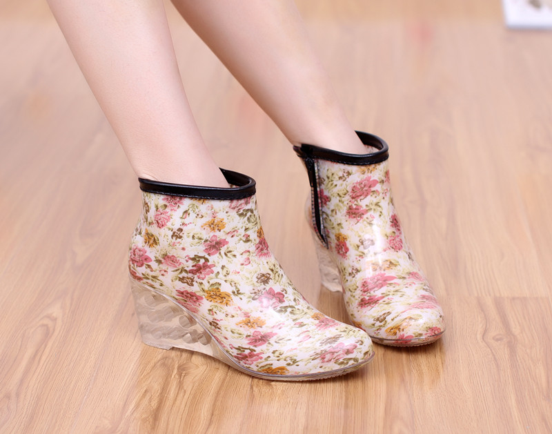 Chaussures en caoutchouc doux - Ref 931490 Image 4