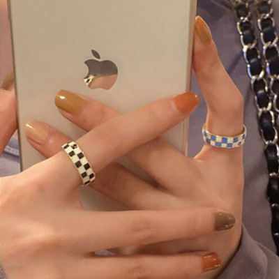 新款小众设计感棋盘格子滴釉戒指