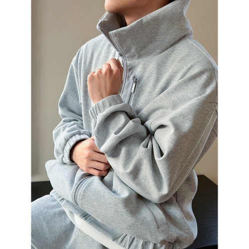 SANBAI叁佰充气颈枕立领卫衣