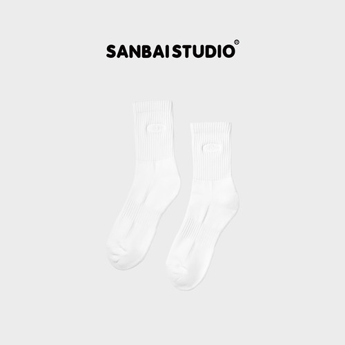 SANBAI叁佰刺绣中筒厚袜