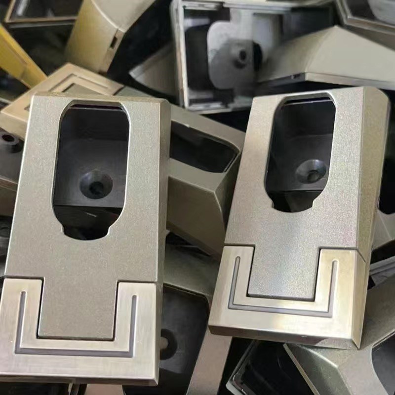 挂衣杆托横杆挂杆固定法兰座加厚索菲H亚衣托衣通杆衣橱柜底座子