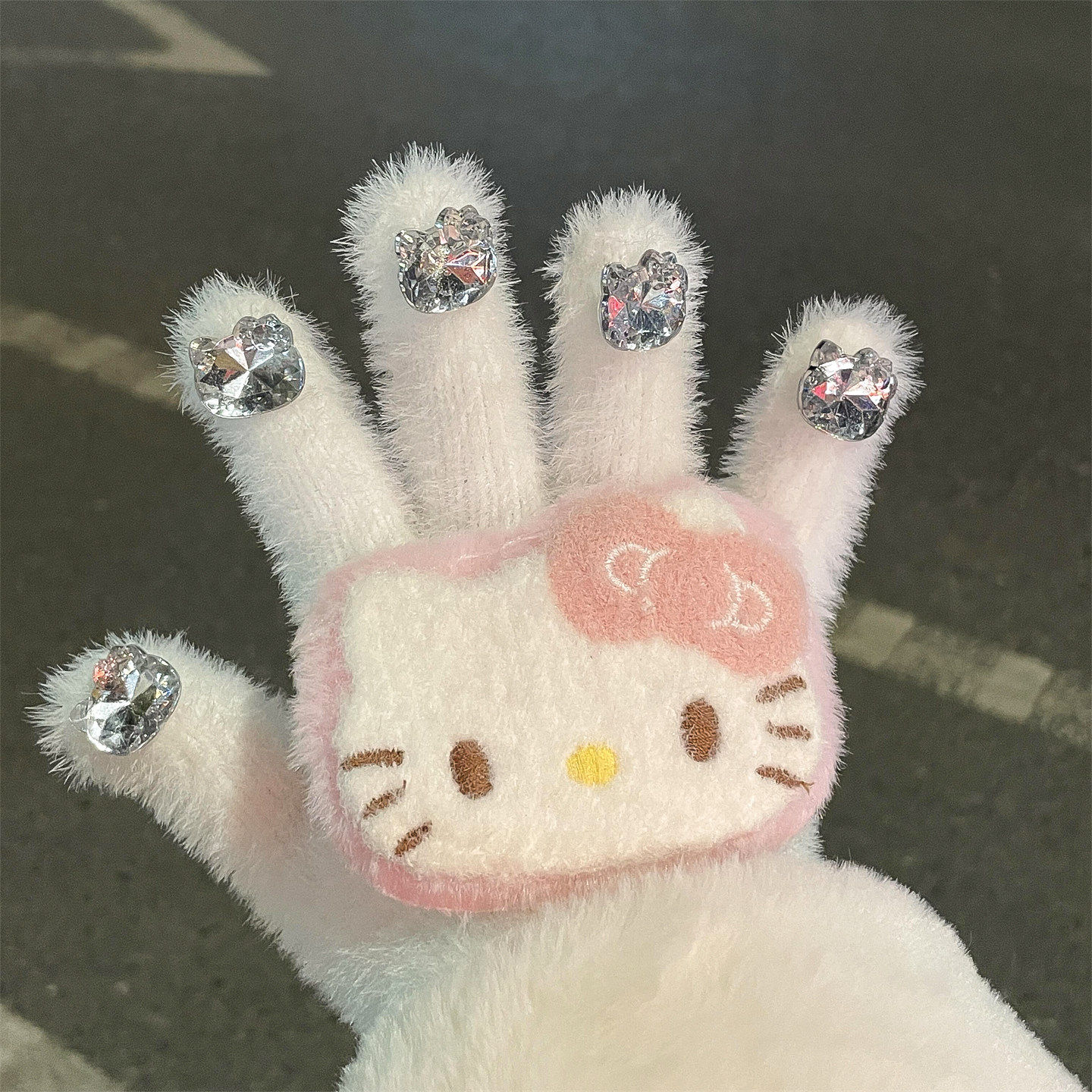 手套女生冬可爱针织美甲手套带钻加绒骑行防寒专用滑雪卡通毛绒