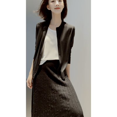 超细细支羊毛13.5微柔软无扎开衫