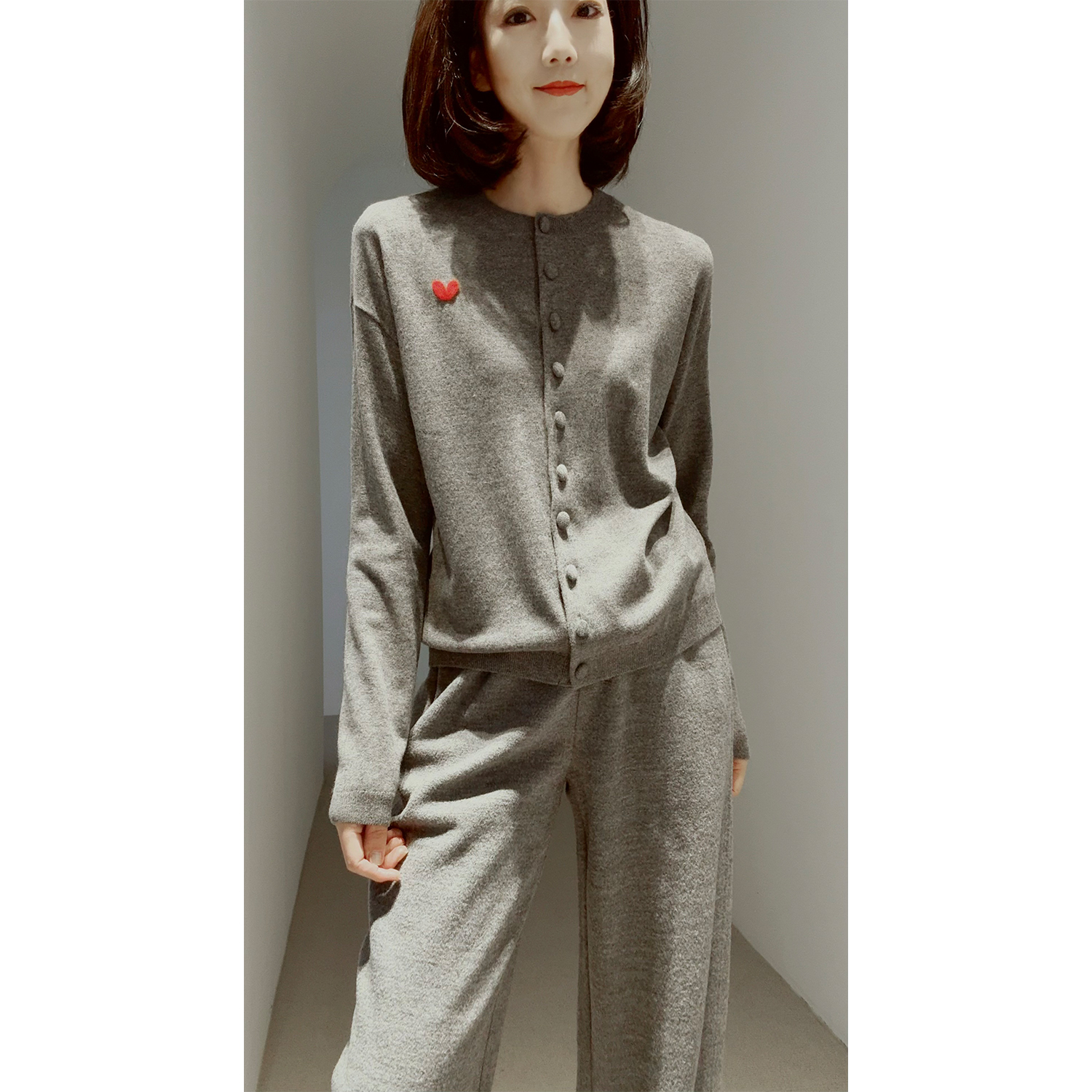 爱心绣花全羊毛复古奶奶针织开衫