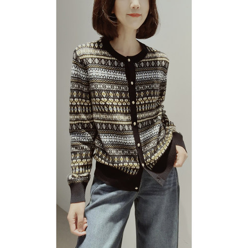 费尔岛提花暖绒羊毛针织开衫复古