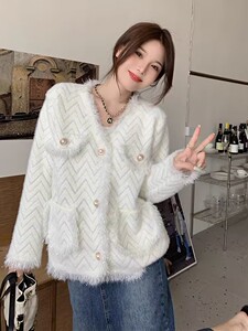 法式小香风貂绒外套女圆领宽松外穿秋冬设计感洋气百搭气质外套