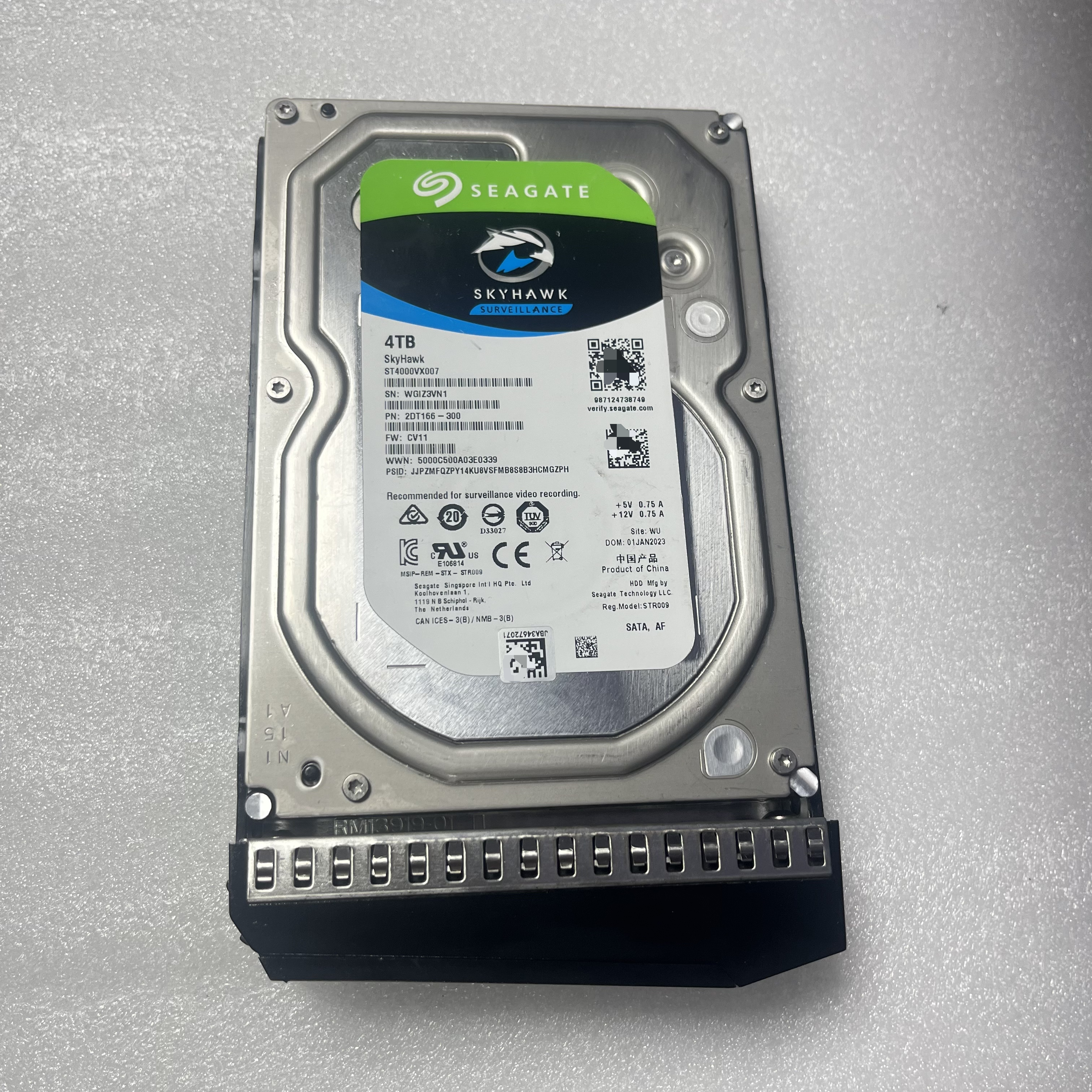 原装希捷 ST4000VX007 4TB酷鹰 3.5寸SATA3 4T录像机监控专用硬盘