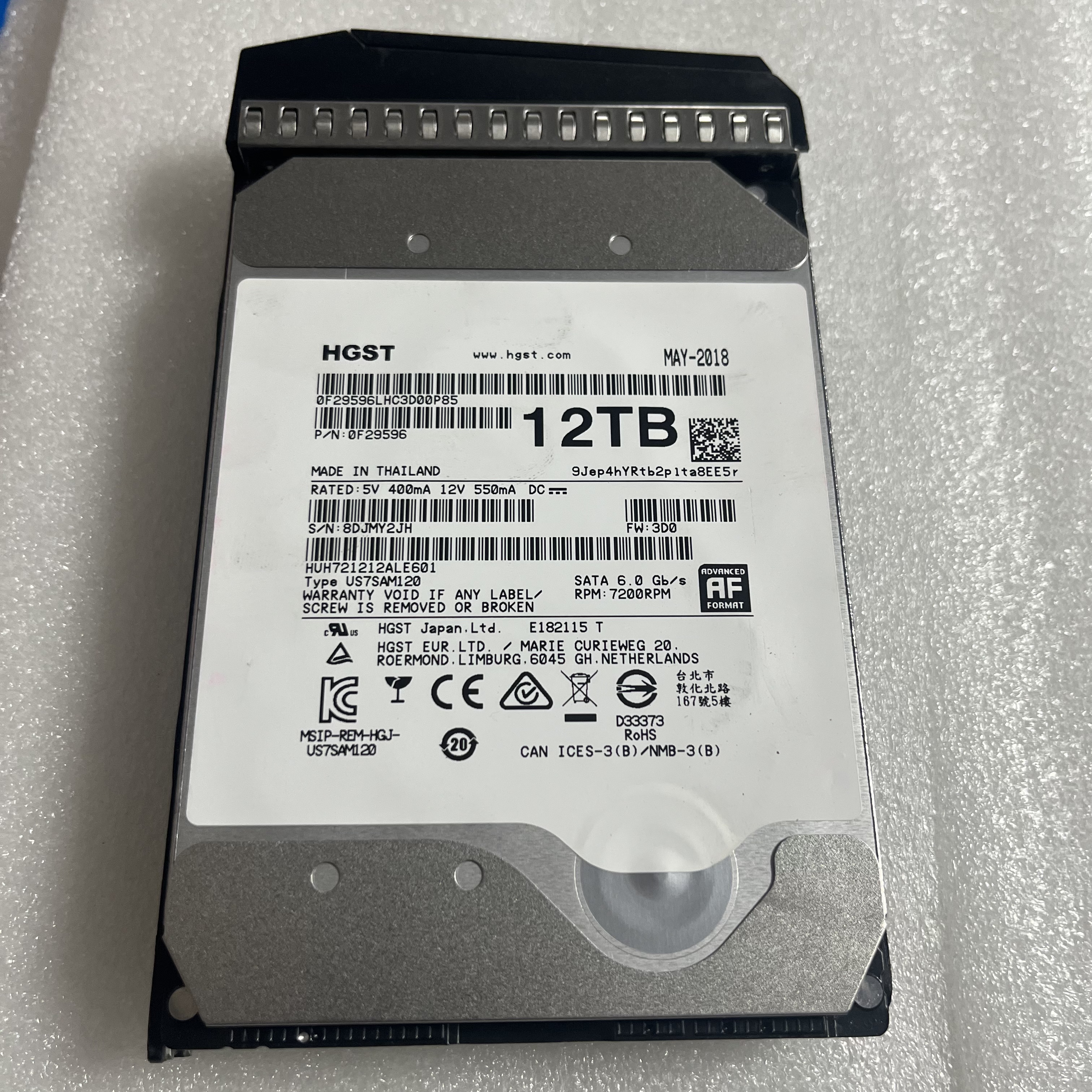 日立12TB硬盘监控硬盘