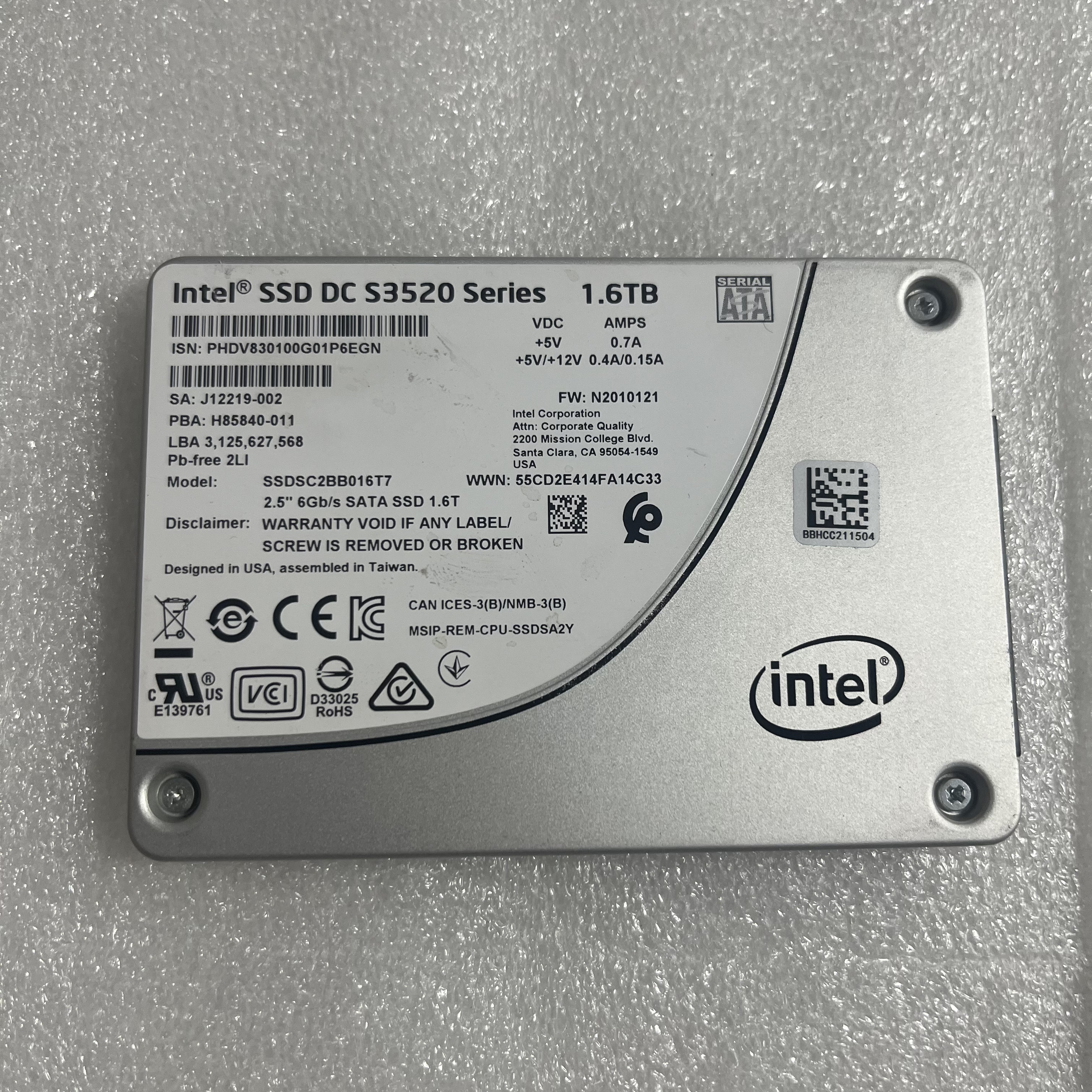Intel DC S3520 1.6T SSD 6Gb/s MLC 2.5 SATA SSDSC2BB016T7硬盘